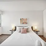 Pp 1111 Modern Corporate 1Br, Pool, Gym