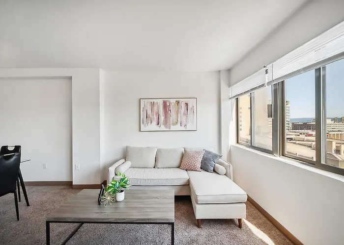 Pp 1111 Modern Corporate 1Br, Pool, Gym